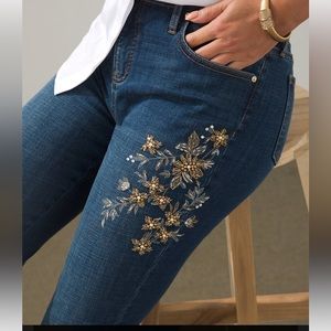 Chicos Girlfriend Beaded Leg Ankle Jean